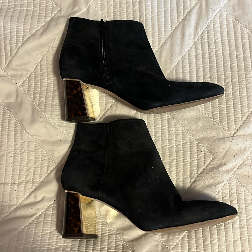 Ann Taylor boots